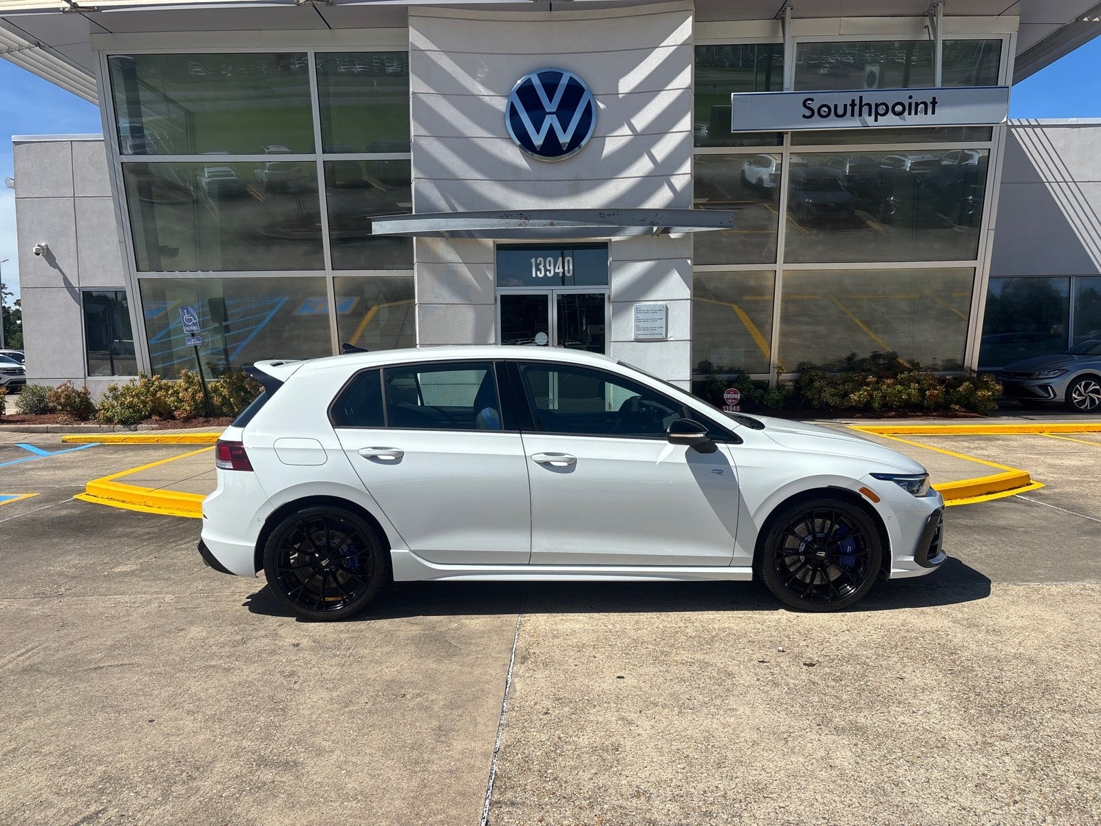 2026 Volkswagen Golf R Base