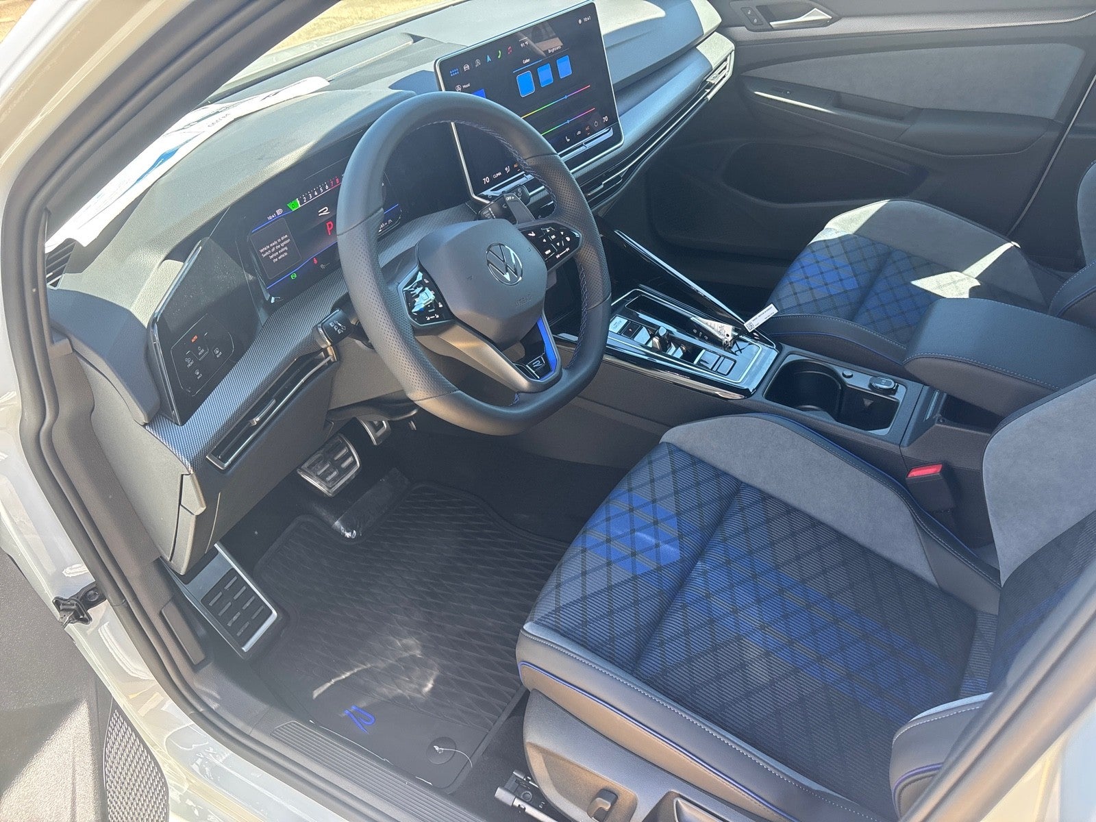 2026 Volkswagen Golf R Base