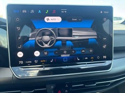 2026 Volkswagen Golf R Base
