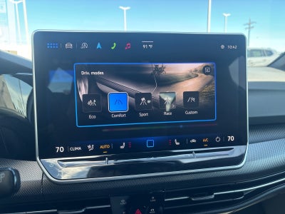 2026 Volkswagen Golf R Base