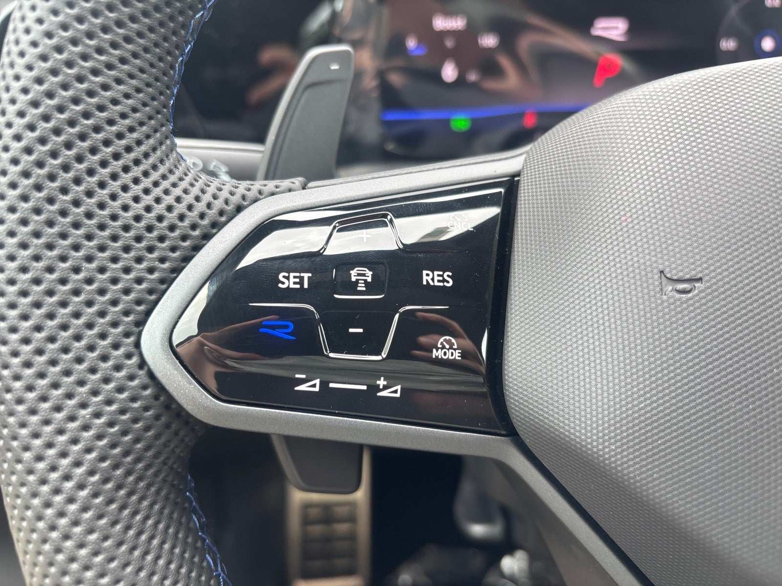 2026 Volkswagen Golf R Base