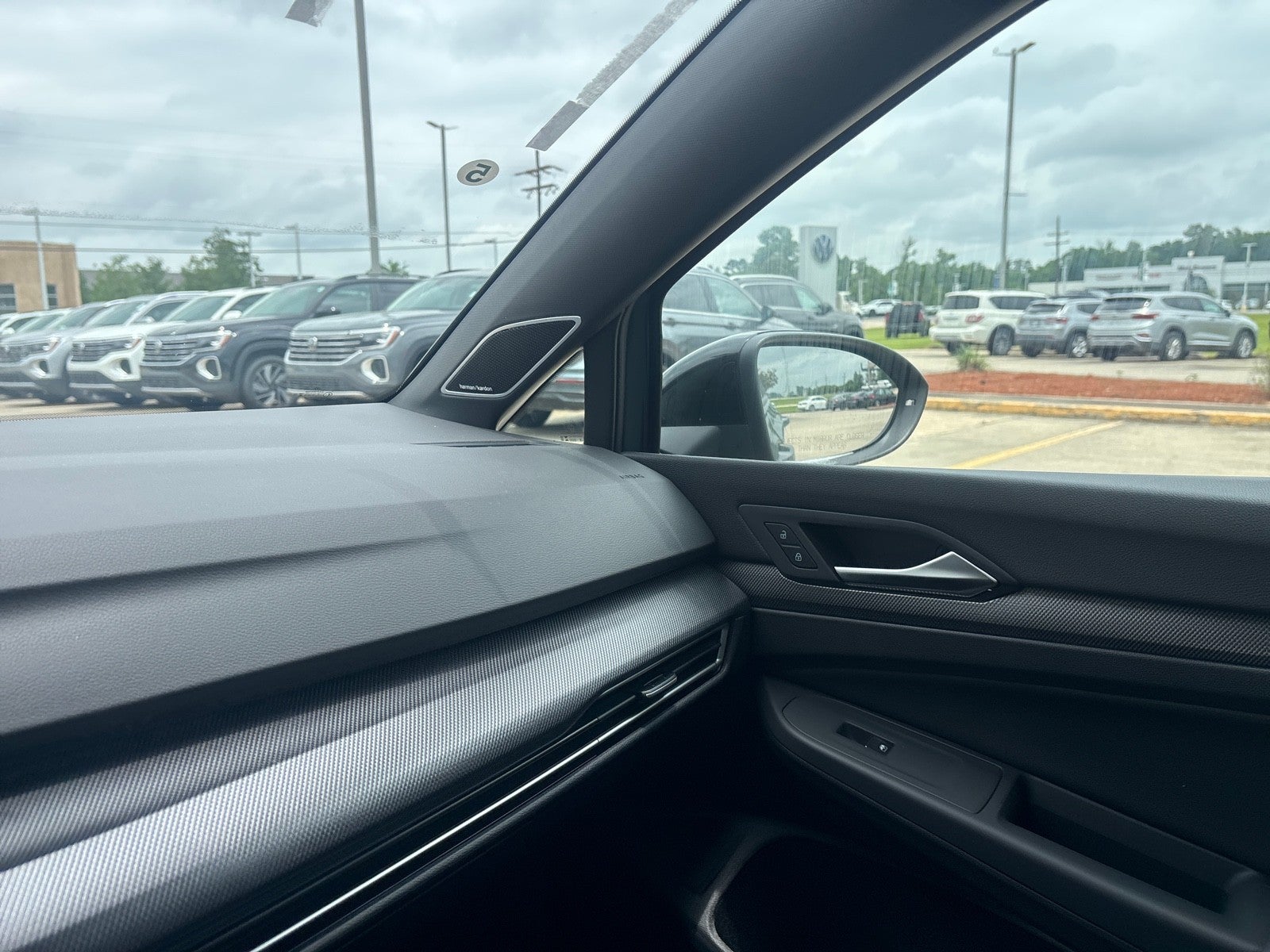 2026 Volkswagen Golf R Base