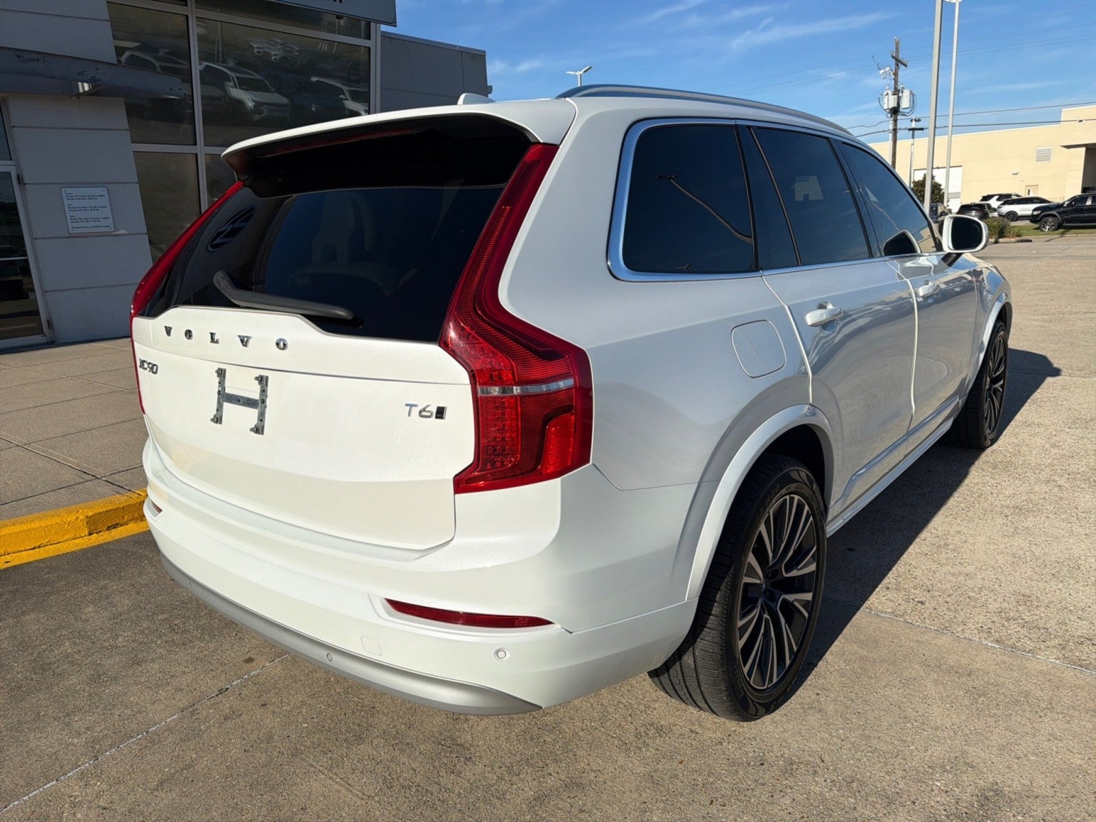 2022 Volvo XC90 Momentum